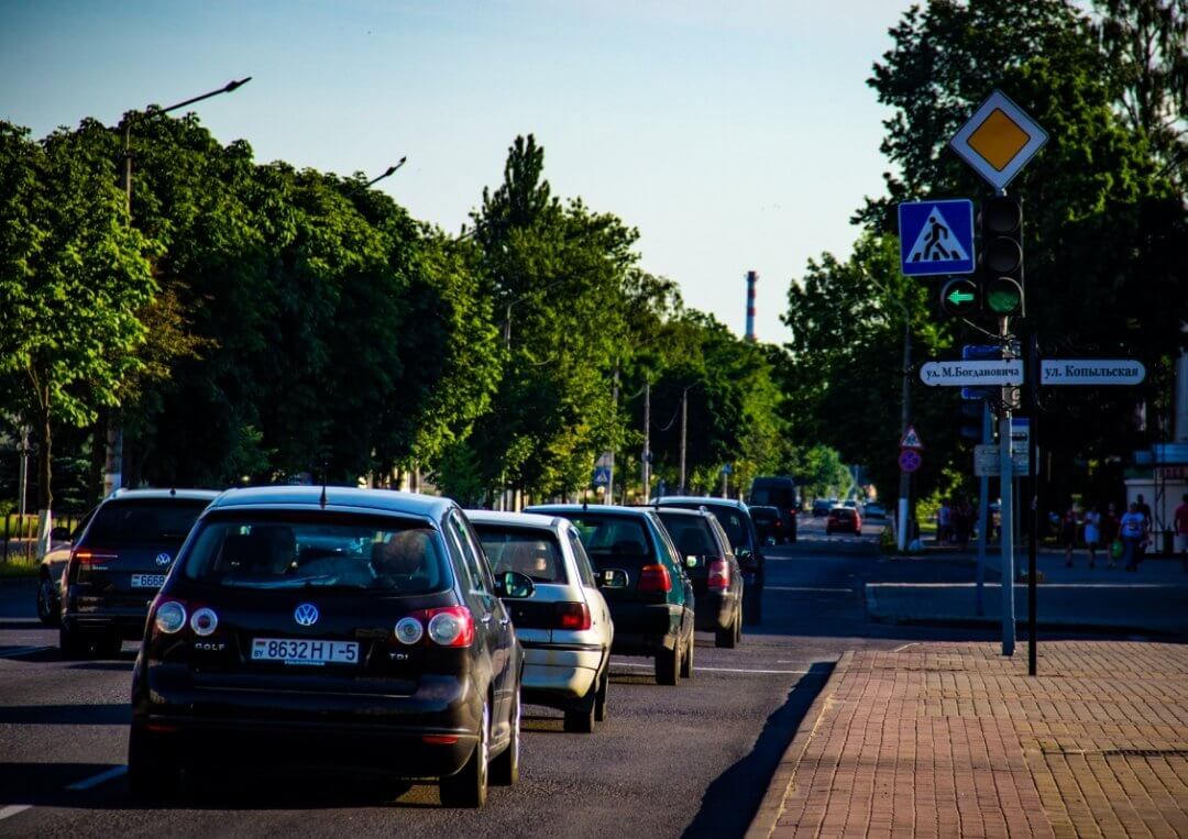 Пробег, техосмотр, розыск. В Беларуси запустят базу данных по б/у авто