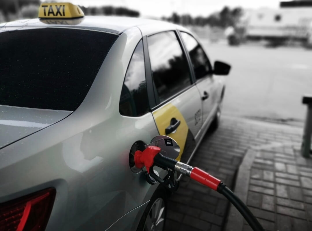 В Беларуси разрешили шторки на стёклах авто.